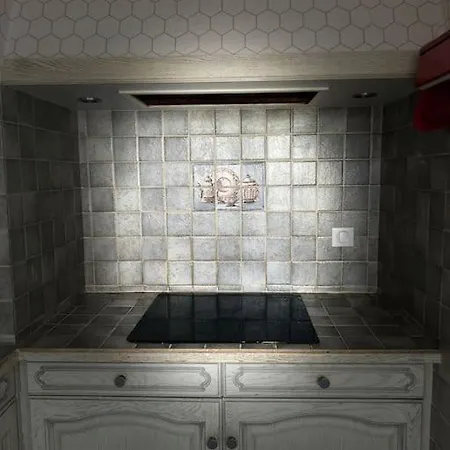 Apartament A *